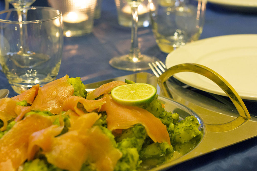 Patate con pesto e salmone Chef@Home - Cuoco a domicilio a Roma
