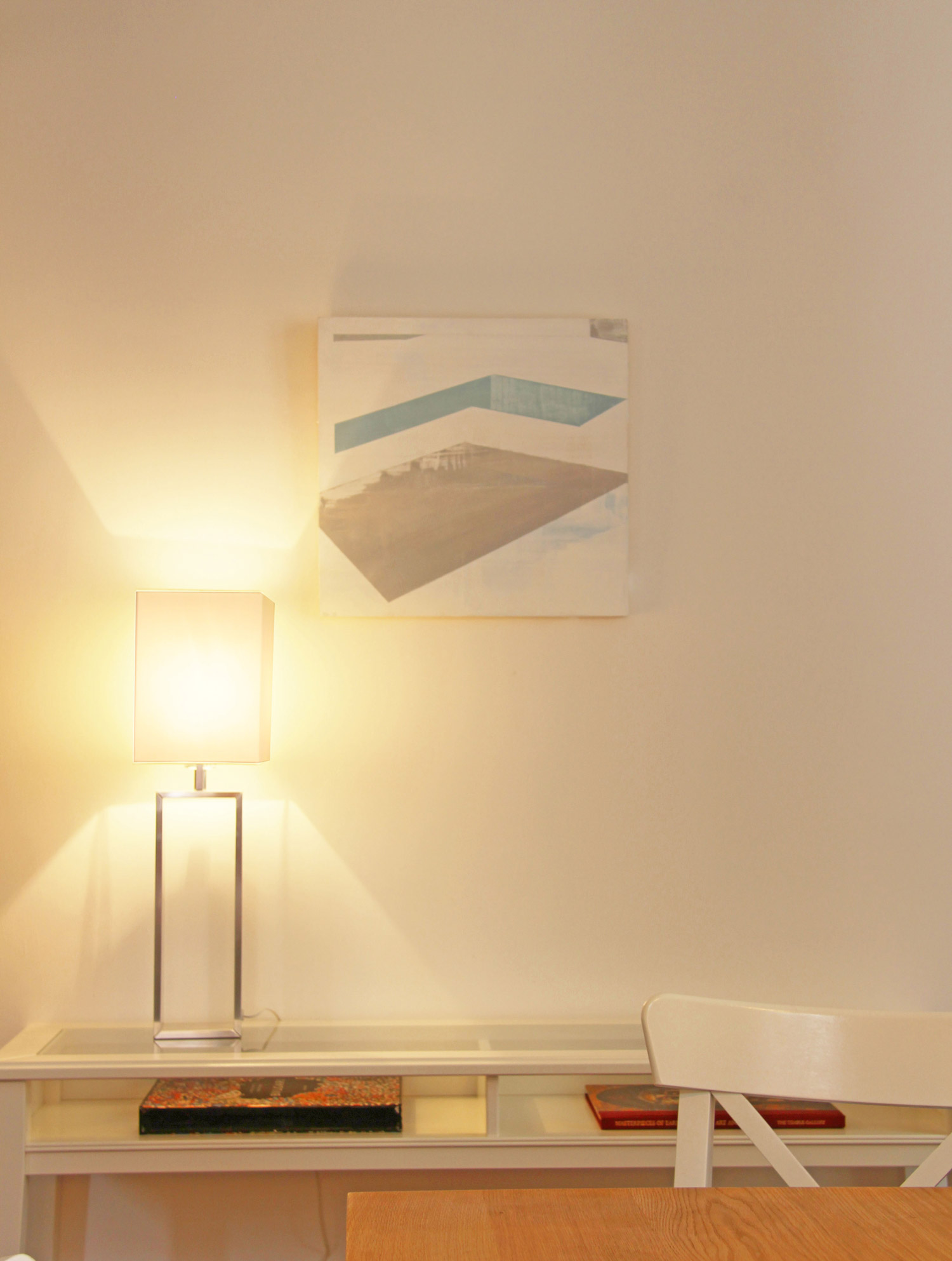 De la serie Pools, la inspiración de arte moderno de Blanca Guerrero contrasta con las obras de arte clàsicas que verás en la ciudad - Boschetto Apartamento de vacaciones