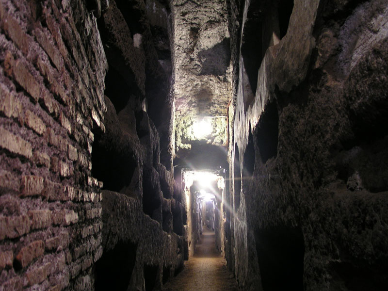 RA-Catacombs-Domitilla