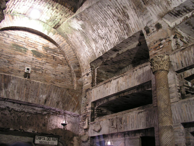 RA-Catacombs-San-Calisto