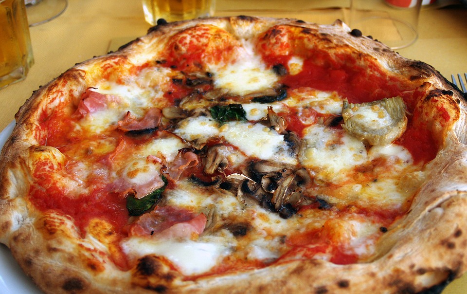 Pizza Food Funghi Pizzas Delicious Frisch Italy