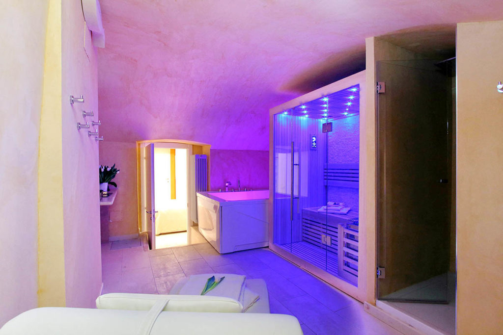 private spa vacation rental apartment Rome