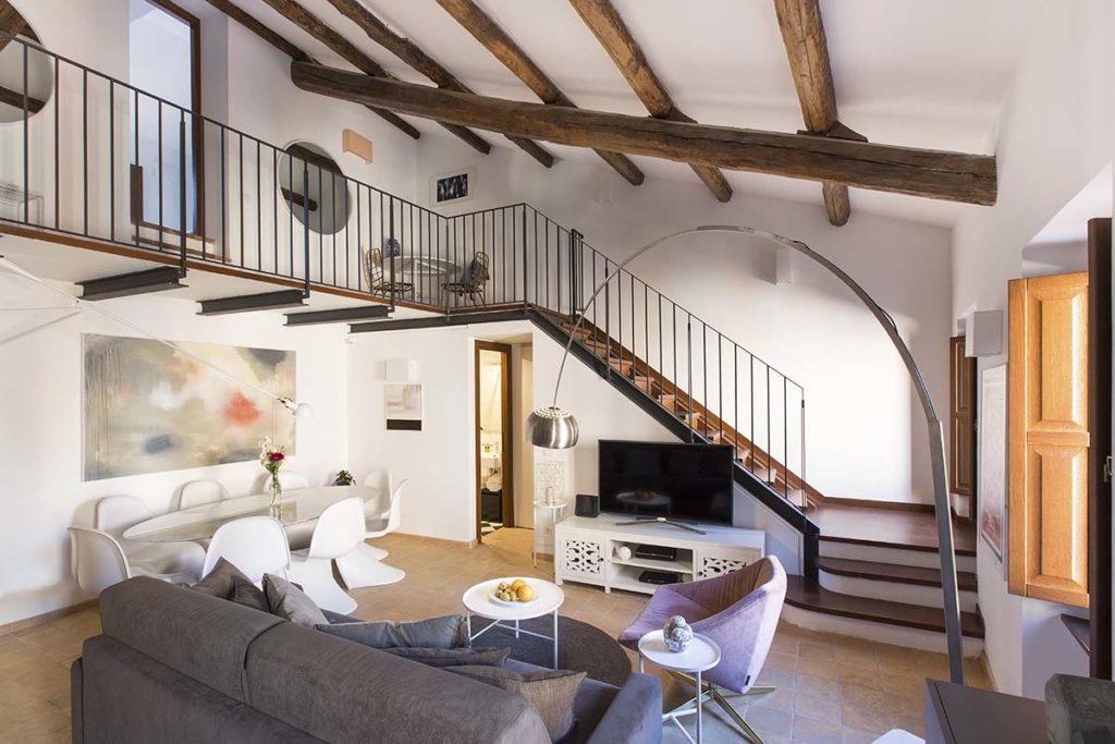 Margana Palace vacation rental by ROMAC